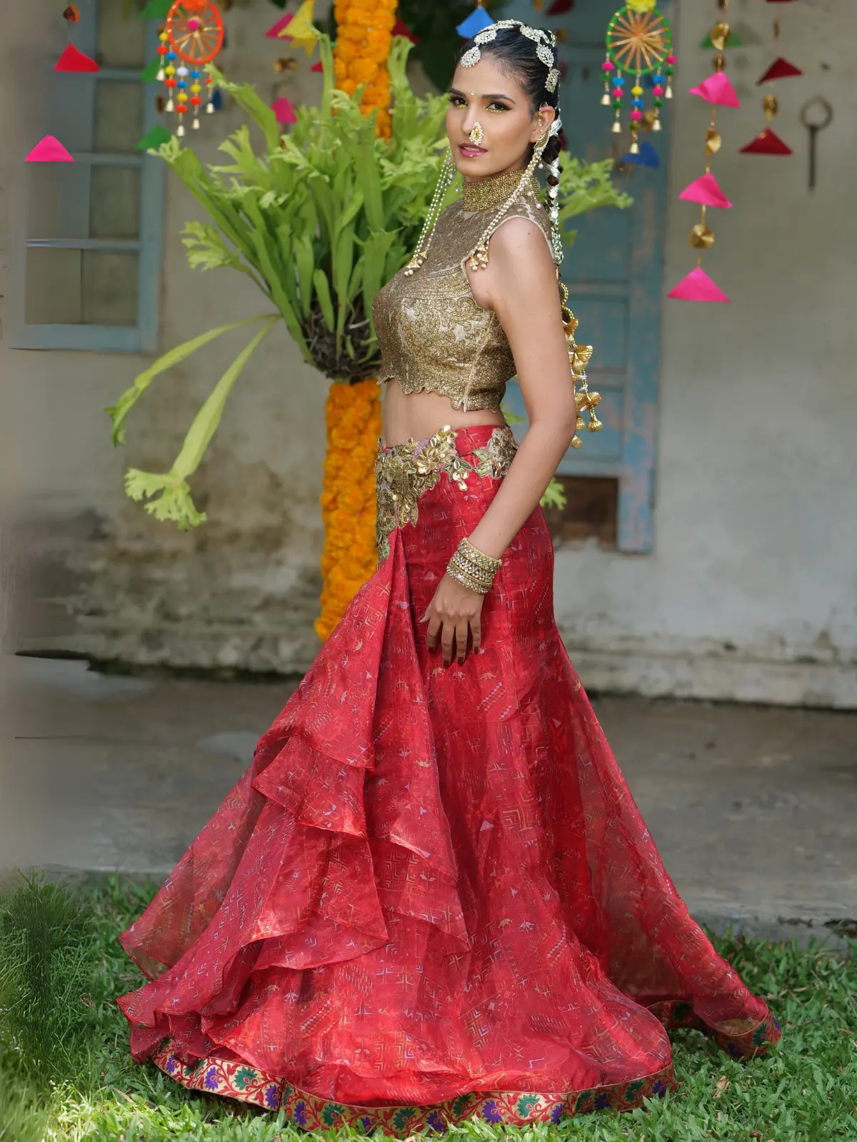 Ruffle Skirt Blouse Close