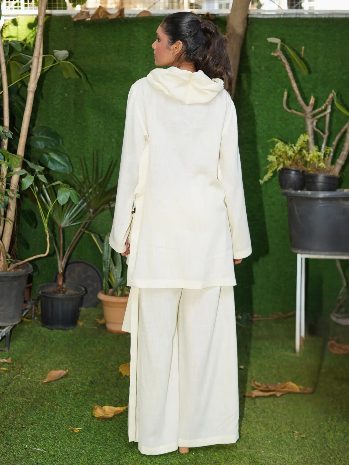 Ivory Ease Layered Set - Image 4