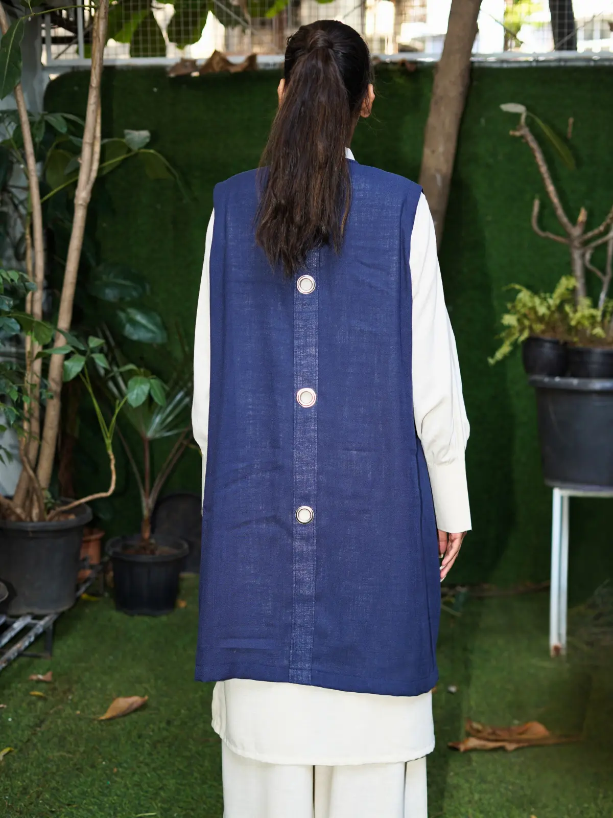 Ivory Indigo Layered Set - Image 4