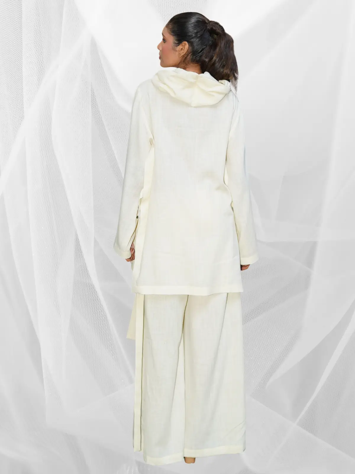 Ivory Ease Layered Set - Image 4
