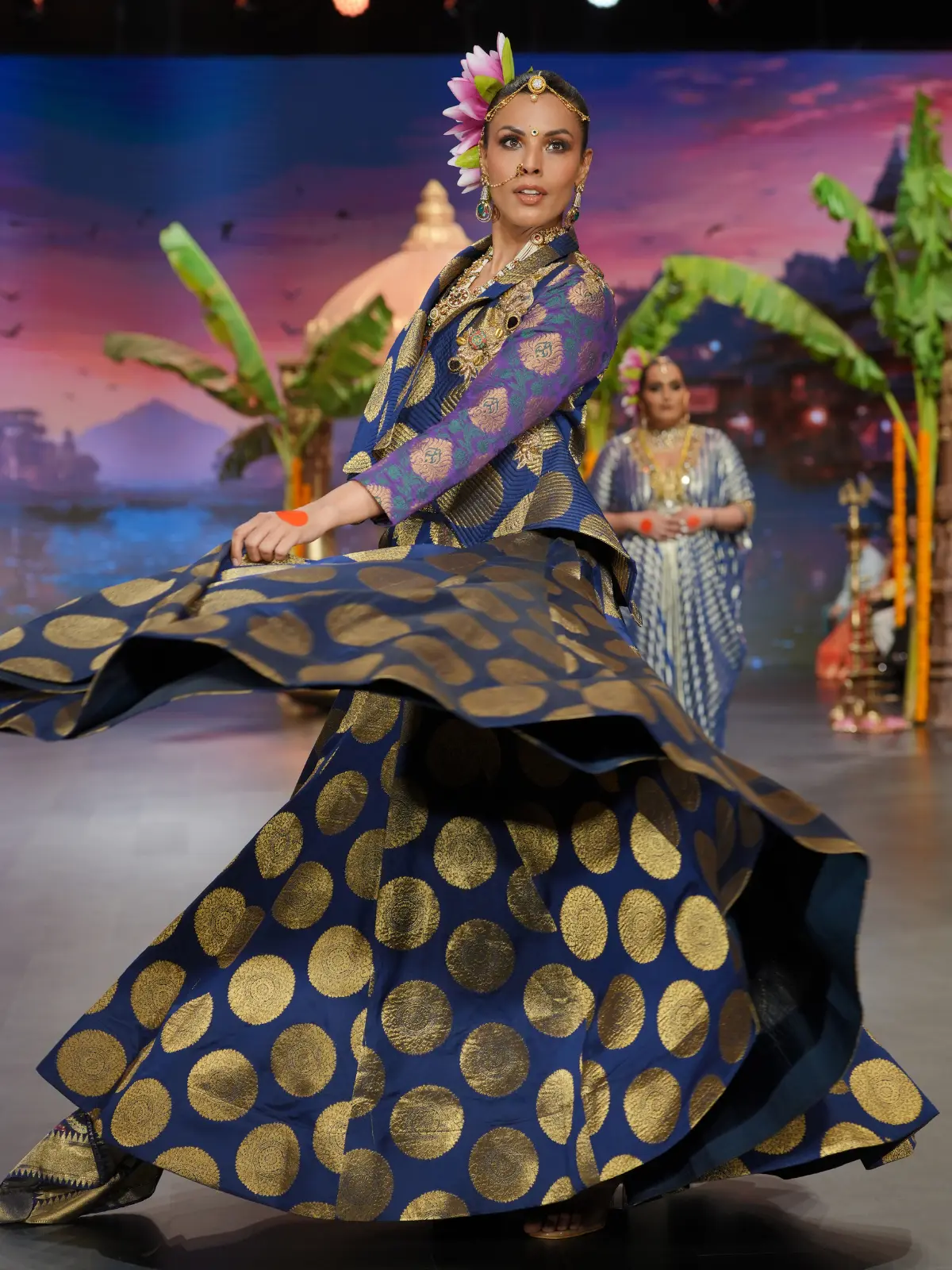 Ivory Aria Lehenga - Image 4