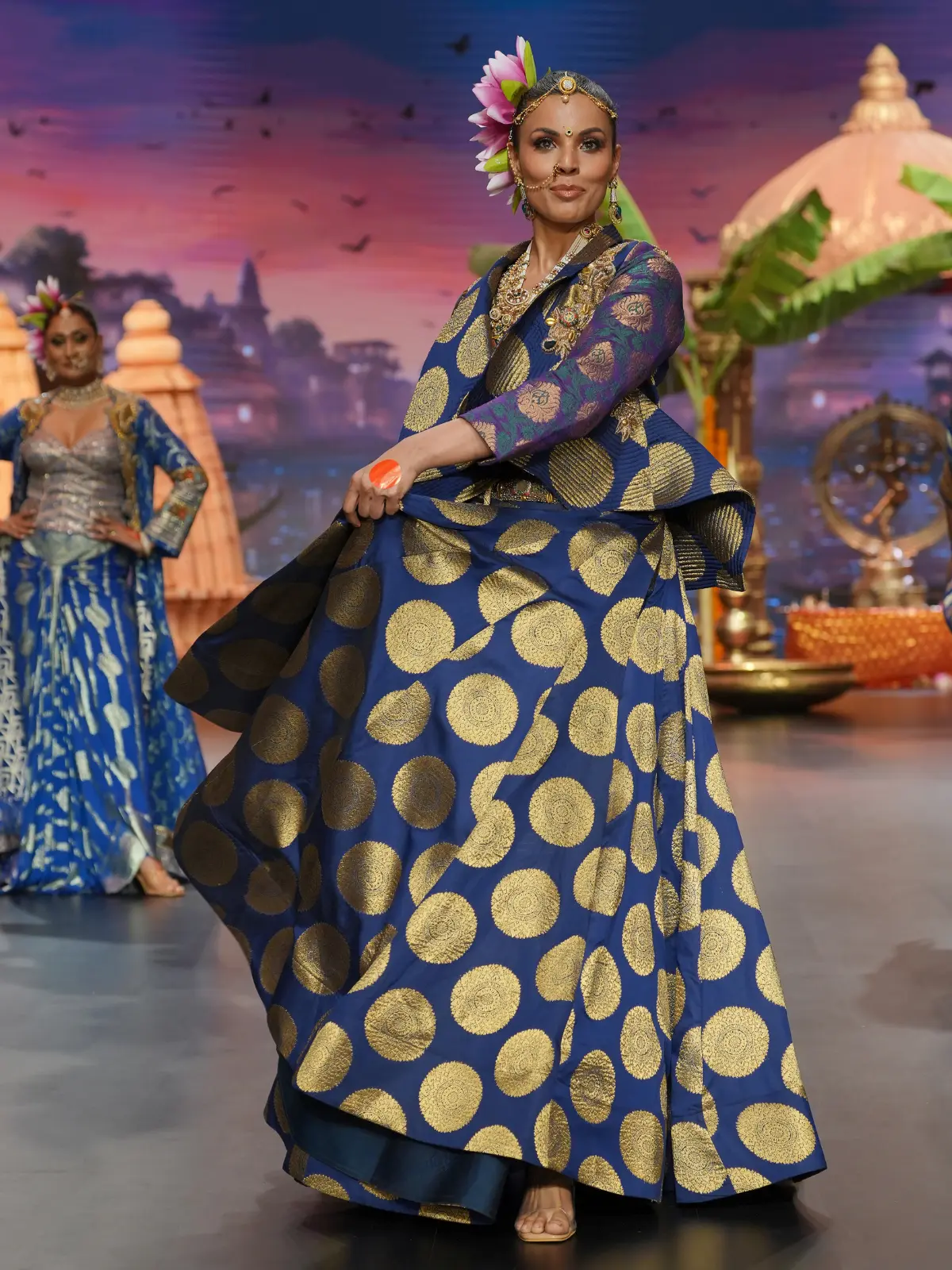 Ivory Aria Lehenga - Image 3